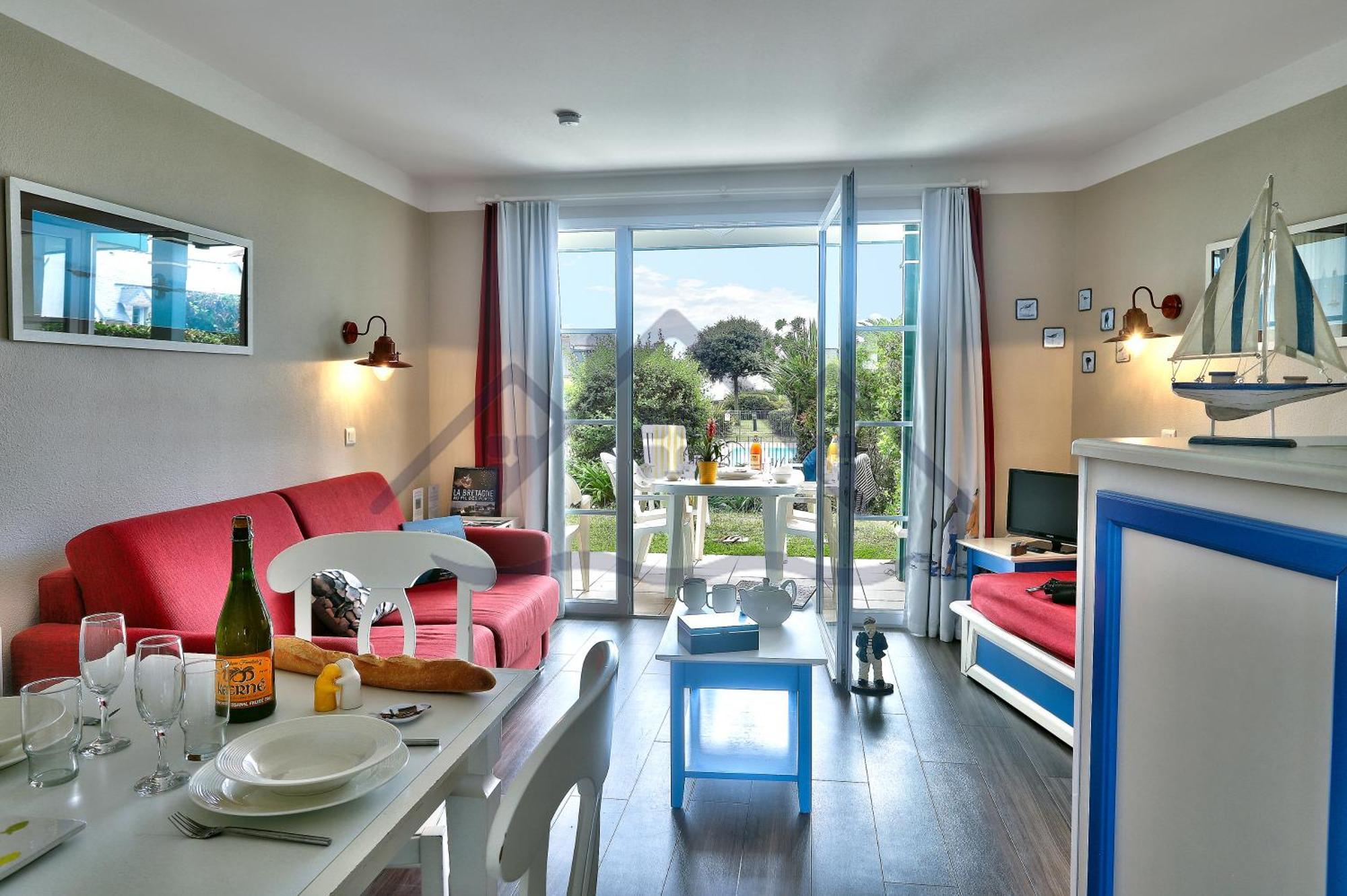 Localise - A06 - Entierement De Plain-Pied Avec Petite Vue Mer - Donnant Sur La Piscine Et Le Jardin - Wifi Inclus - Draps Inclus - Guilvinec エクステリア 写真
