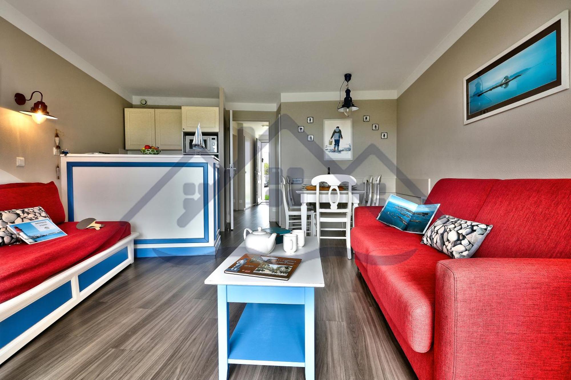 Localise - A06 - Entierement De Plain-Pied Avec Petite Vue Mer - Donnant Sur La Piscine Et Le Jardin - Wifi Inclus - Draps Inclus - Guilvinec エクステリア 写真